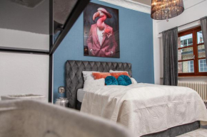 nidusROOMS moderne Barock Suite